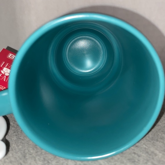 💥NEW💥 Santa’s Favorite Elf Travel Mug - Picture 11 of 12